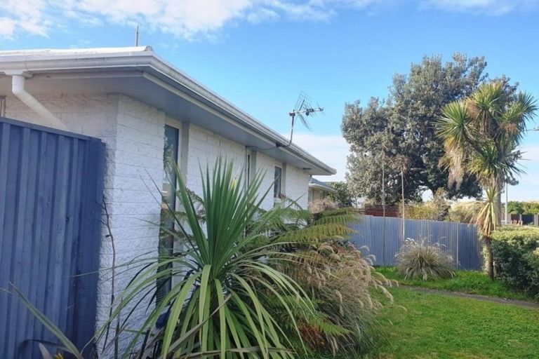Photo of property in 2/23 Pandora Street, North New Brighton, Christchurch, 8083