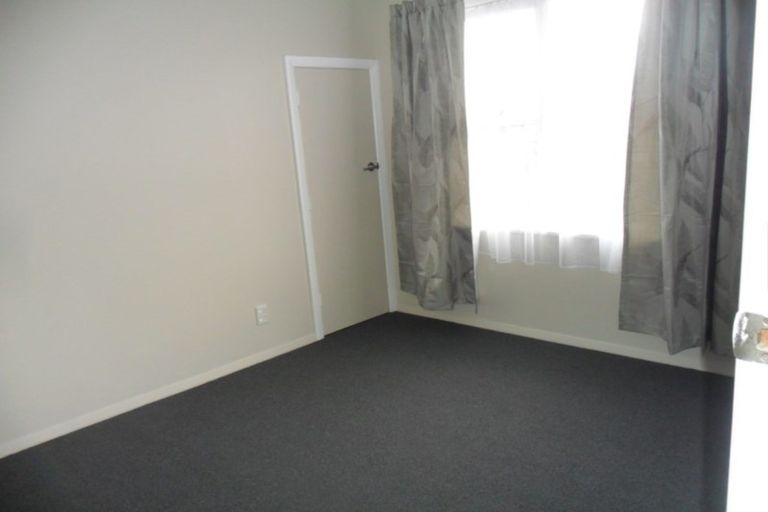 Photo of property in 5 Stafford Place, Awapuni, Palmerston North, 4412