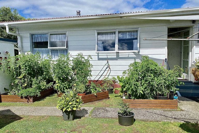 Photo of property in 3/18 Cairnfield Road, Kensington, Whangarei, 0112