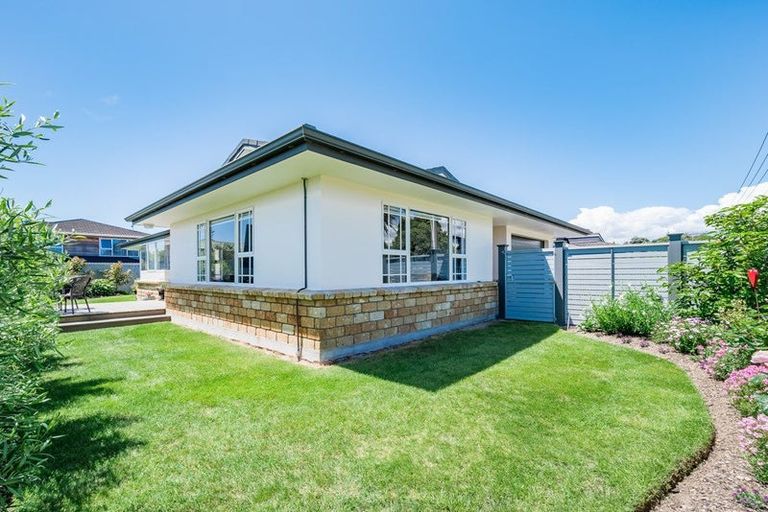 Photo of property in 5a Nathan Avenue, Paraparaumu Beach, Paraparaumu, 5032