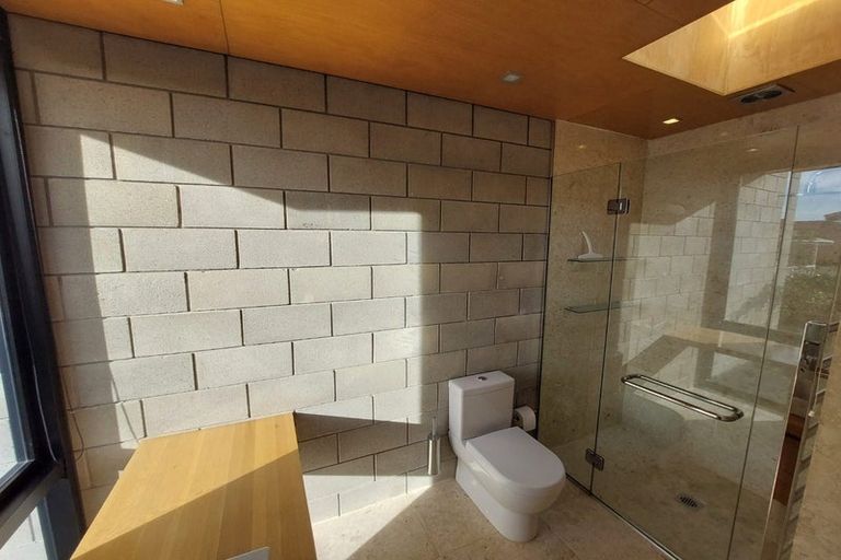 Photo of property in 30b Thackeray Street, Hamilton Lake, Hamilton, 3204