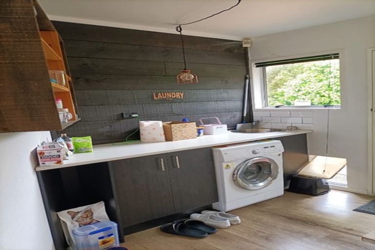 Photo of property in 6 Vasanta Avenue, Ngaio, Wellington, 6035