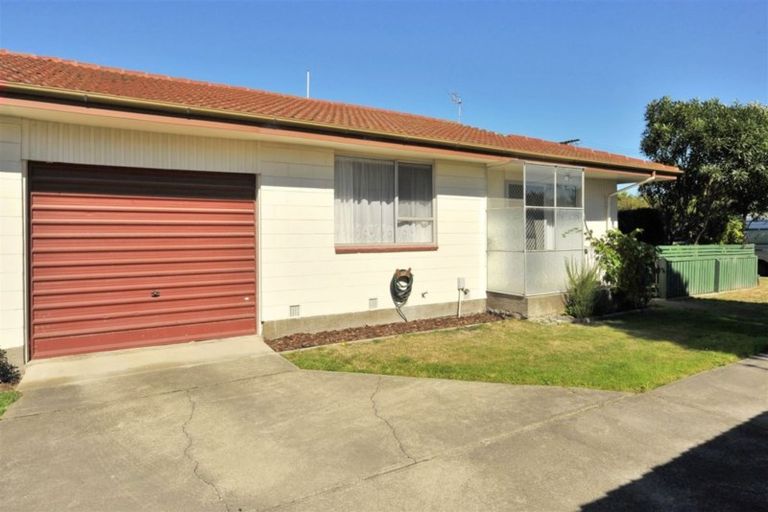 Photo of property in 1/28 Brixton Street, Islington, Christchurch, 8042