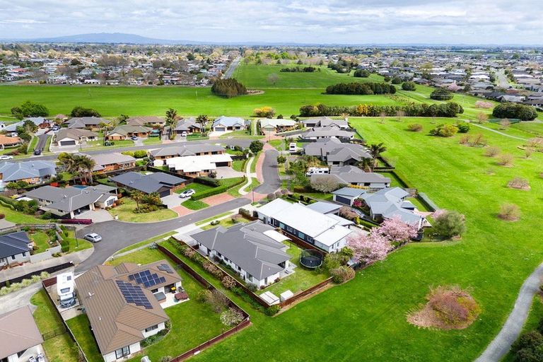 Photo of property in 11 Soma Place, Cambridge, 3434