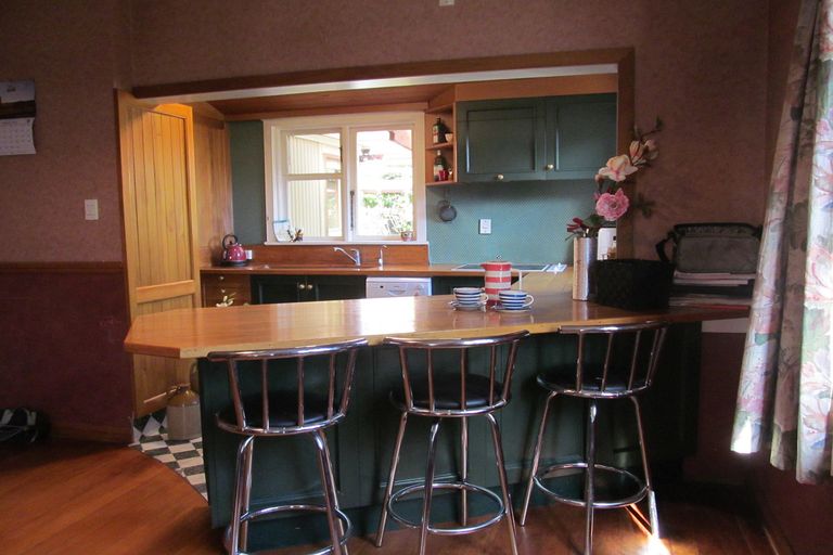 Photo of property in 32 Station Street, Alexandra, 9320