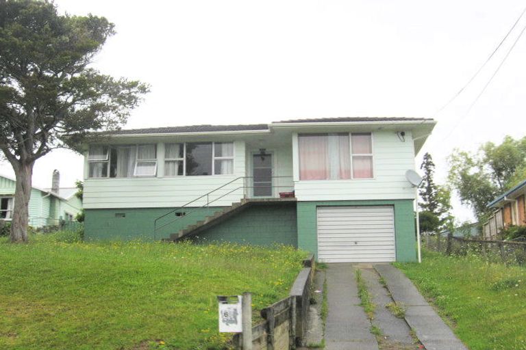 Photo of property in 13 Whangarei Heads Road, Onerahi, Whangarei, 0110