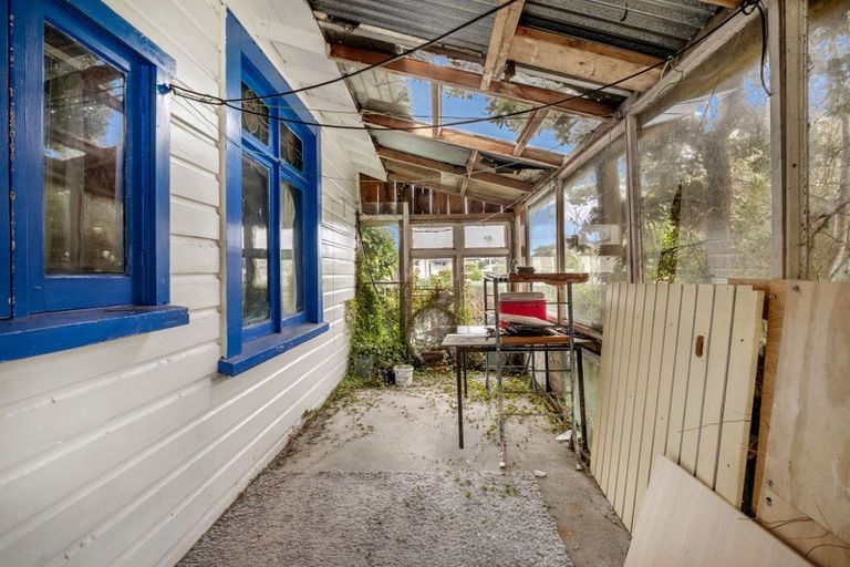 Photo of property in 115 Cornfoot Street, Castlecliff, Whanganui, 4501