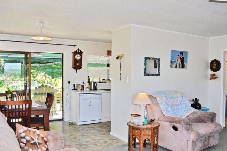 Photo of property in 167 Mahurangi East Road, Snells Beach, 0920