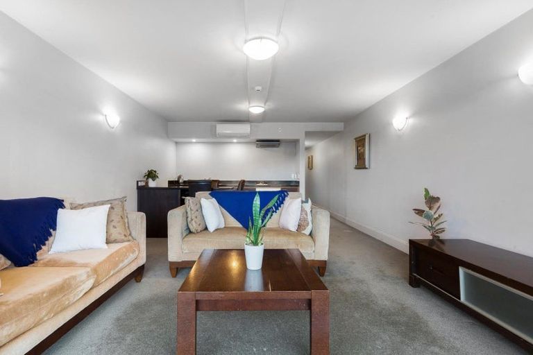 Photo of property in Breakfree Alpine Village, 8/643 Frankton Road, Queenstown, 9300