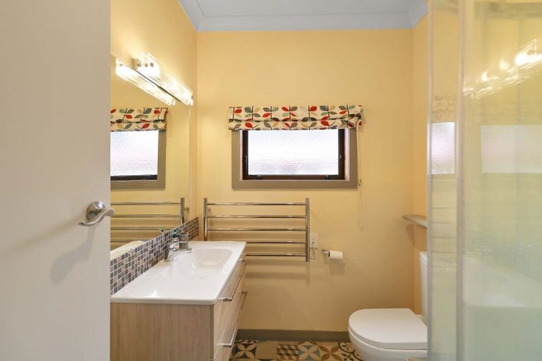 Photo of property in 26 Meadows Avenue, Waiwhetu, Lower Hutt, 5010