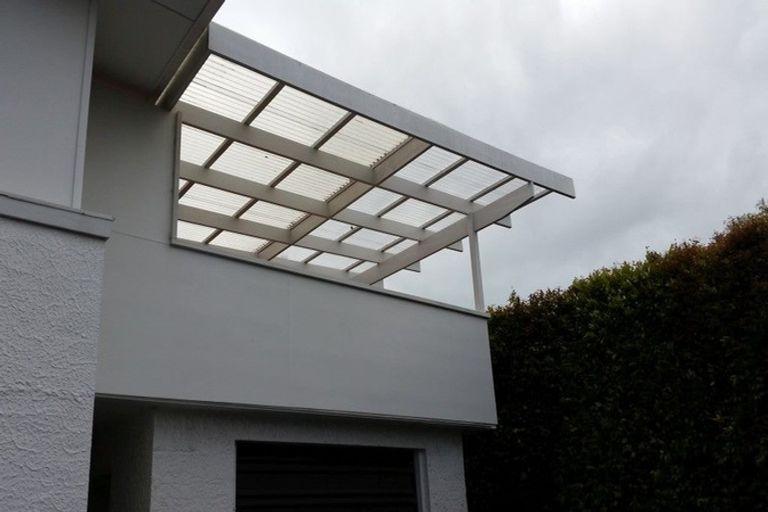 Photo of property in 4/42 Felton Mathew Avenue, Saint Johns, Auckland, 1072