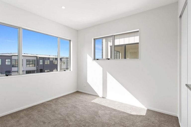 Photo of property in 52 Lusitano Drive, Karaka, Papakura, 2113