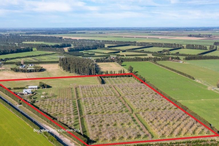 Photo of property in 973 Hoskyns Road, West Melton, Christchurch, 7671