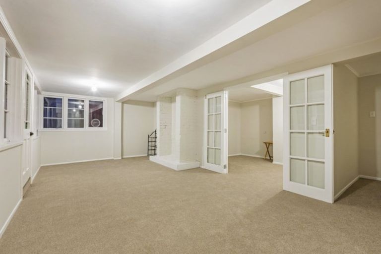 Photo of property in 159 Victoria Road, Devonport, Auckland, 0624