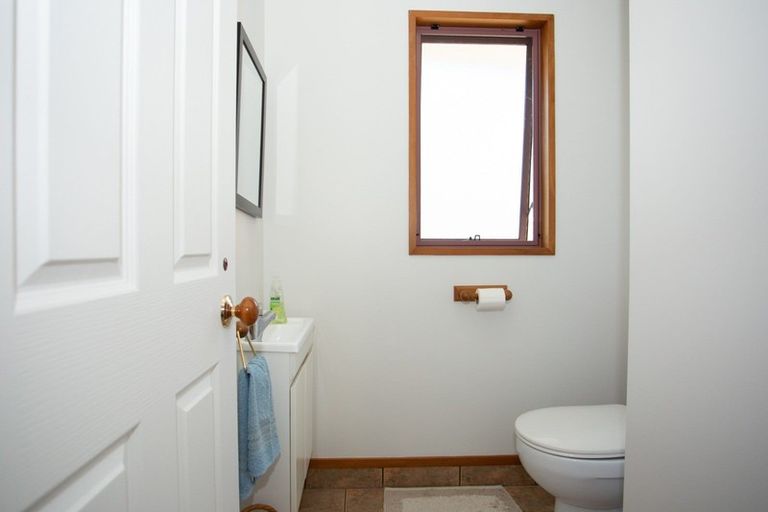 Photo of property in 18a Williamson Street, Cambridge, 3434