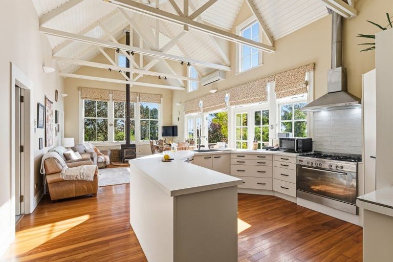 Photo of property in 1022 No 2 Line, Fordell, Whanganui, 4572