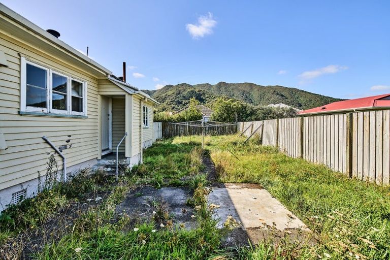 Photo of property in 128a Waiwhetu Road, Waterloo, Lower Hutt, 5011