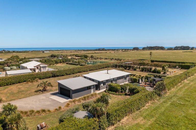 Photo of property in 138 Stent Road, Warea, New Plymouth, 4381