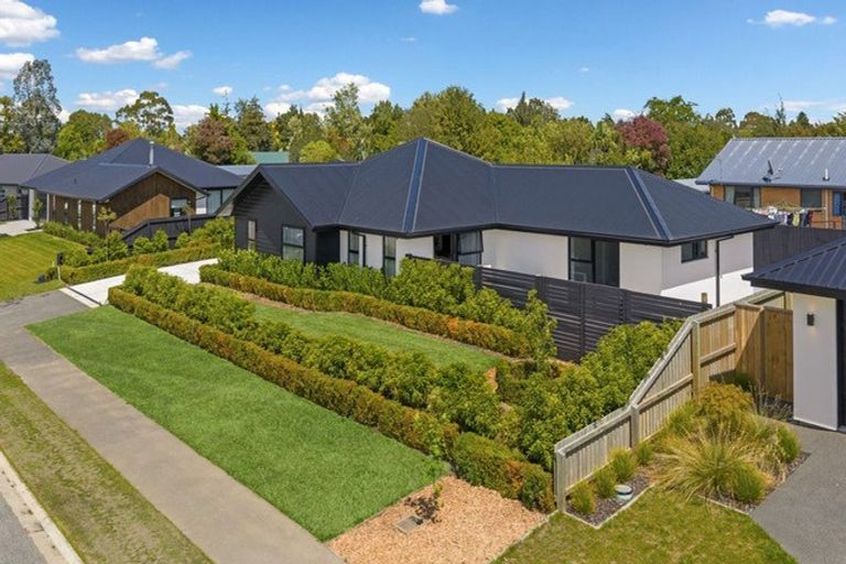 Photo of property in 50 Suffolk Drive, Kirwee, 7571