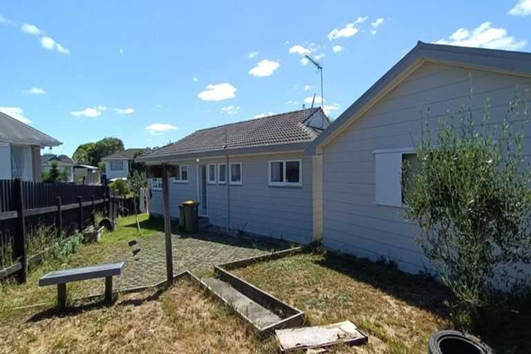 Photo of property in 1 Trounson Avenue, Clendon Park, Auckland, 2103