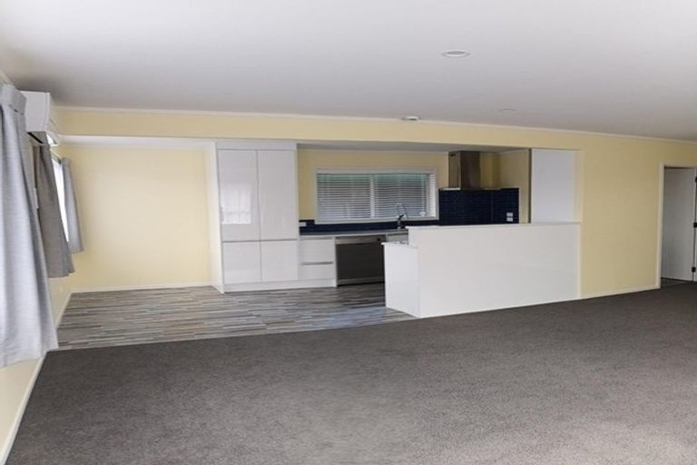 Photo of property in 16e Coronation Road, Mangere Bridge, Auckland, 2022