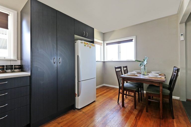 Photo of property in 4 Kelvin Road, Maraenui, Napier, 4110