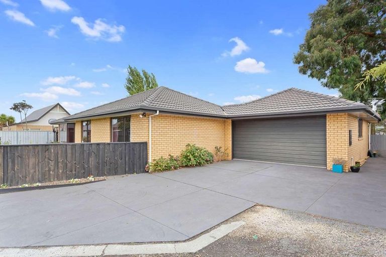 Photo of property in 260f Breezes Road, Aranui, Christchurch, 8061