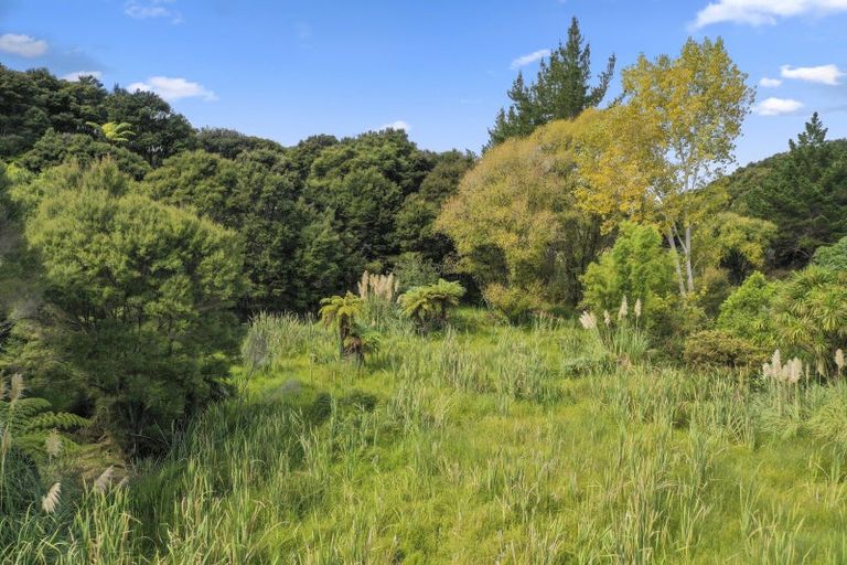 Photo of property in 138 Paroa Bay Road, Russell, 0272