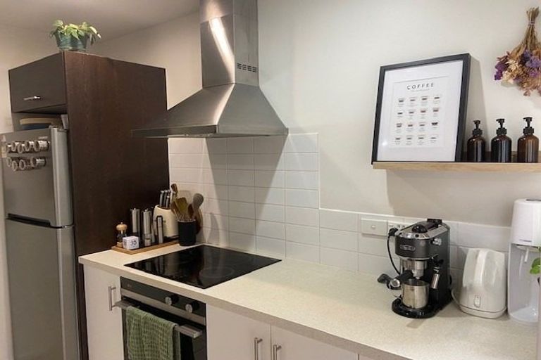 Photo of property in 3/206 Manuka Road, Bayview, Auckland, 0629