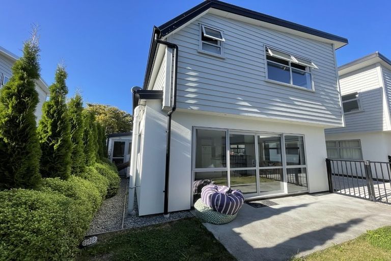 Photo of property in 2/33 Elizabeth Street, Riccarton, Christchurch, 8041