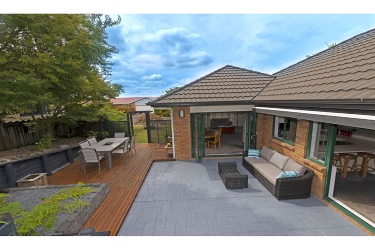Photo of property in 5 Hoya Court, Henderson, Auckland, 0610