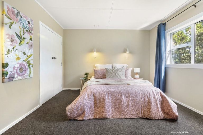 Photo of property in 5 Columbia Way, Kingston, Wellington, 6021