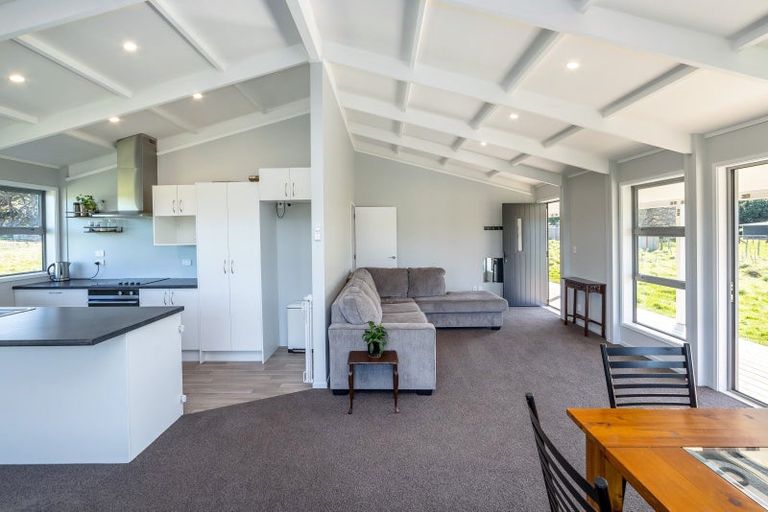 Photo of property in 59 Western Lake Road, Western Lake, Featherston, 5773