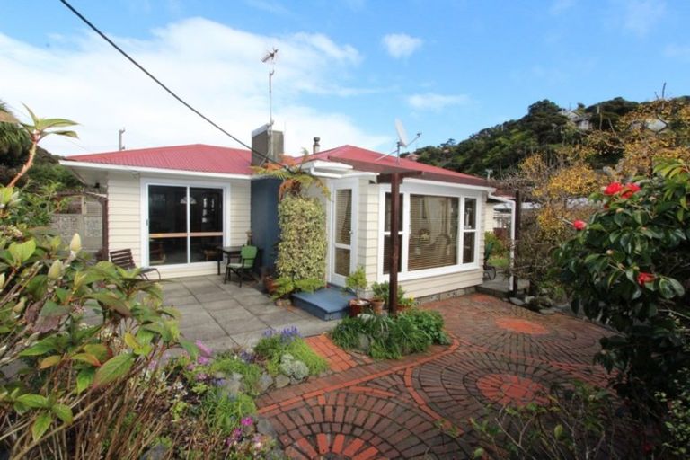 Photo of property in 59 Cluny Road, Plimmerton, Porirua, 5026