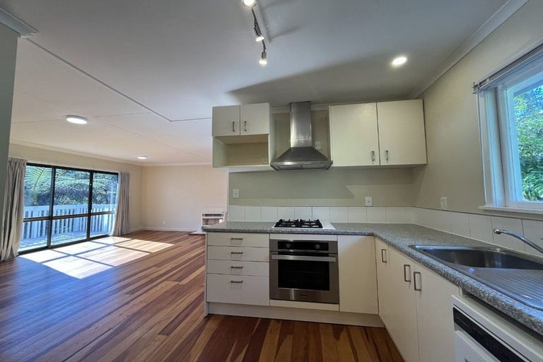 Photo of property in 40 Govett Avenue, Frankleigh Park, New Plymouth, 4310