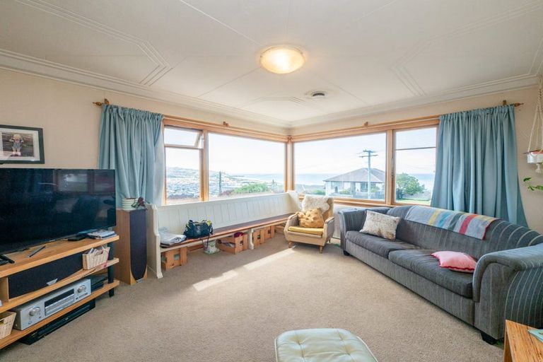 Photo of property in 138 Easther Crescent, Kew, Dunedin, 9012