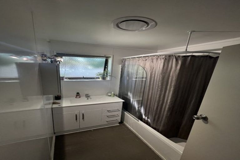 Photo of property in 65 Liverpool Street, Levin, 5510