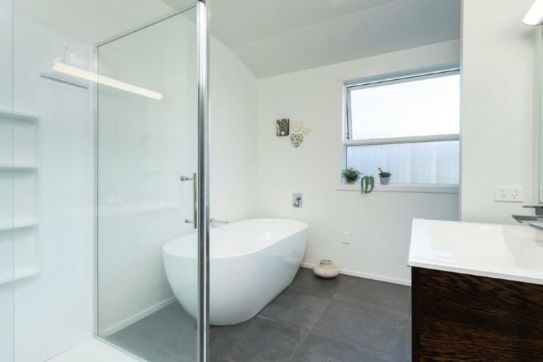 Photo of property in 103 Coast Boulevard, Papamoa Beach, Papamoa, 3118