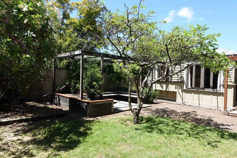 Photo of property in 49 Derby Street, St Albans, Christchurch, 8014