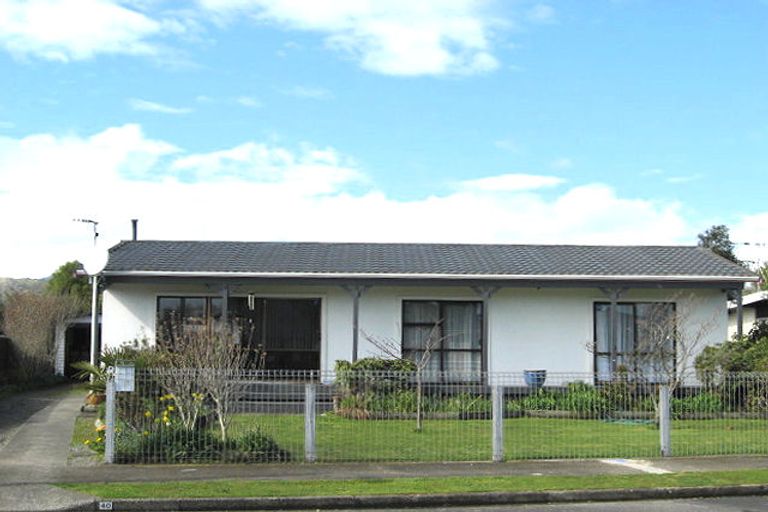 Photo of property in 40 Rimu Street, Levin, 5510