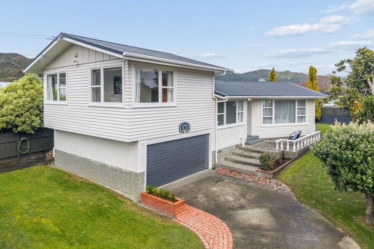 Photo of property in 36 Mcdonald Street, Taita, Lower Hutt, 5011