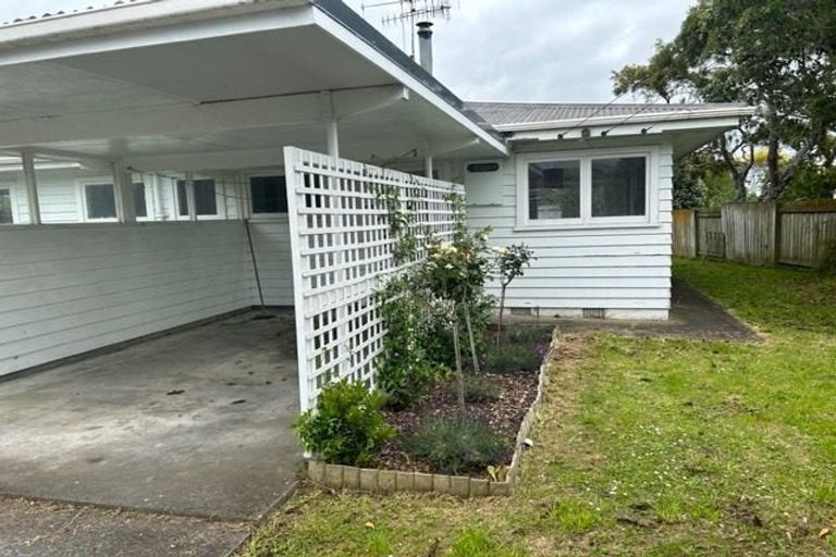 Photo of property in 11 Dittmer Street, Otaki, 5512
