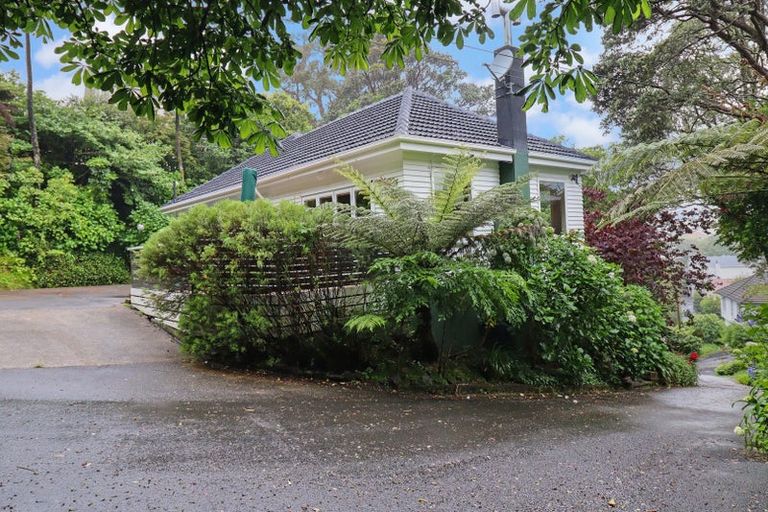 Photo of property in 64a Simla Crescent, Khandallah, Wellington, 6035