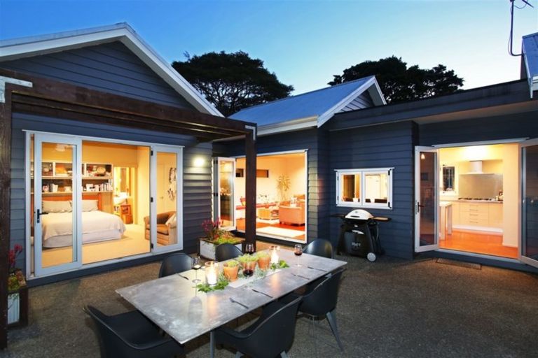 Photo of property in 122 Harrisville Road, Tuakau, 2121