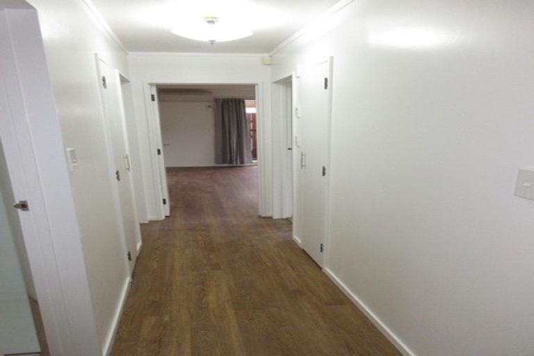 Photo of property in 3 Park Avenue, Waikanae, 5036