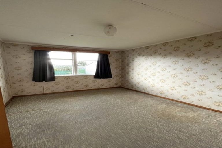 Photo of property in 6 Bannister Court, Masterton, 5810