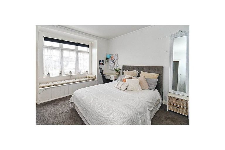 Photo of property in 6 Viola Avenue, Mangere East, Auckland, 2024