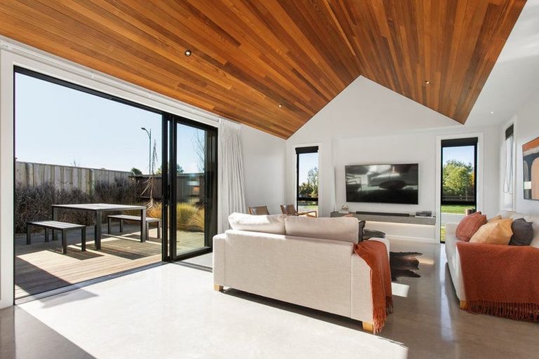 Photo of property in 6 Nickel Drive, Prebbleton, 7604