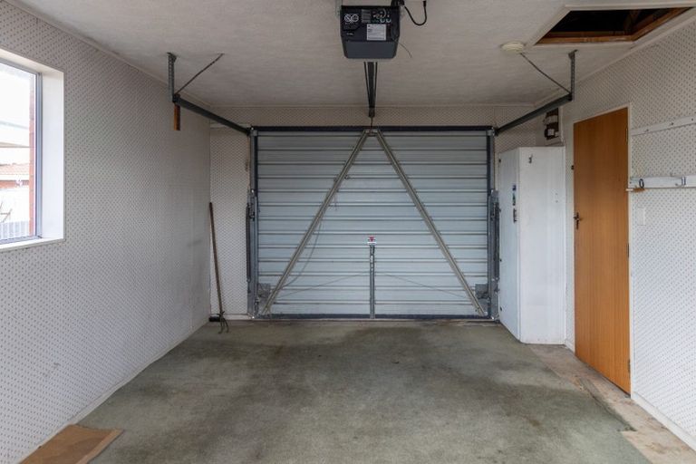 Photo of property in 28 Maitland Street, Strathern, Invercargill, 9812