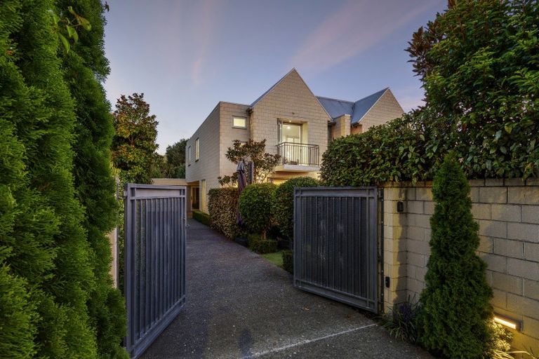 Photo of property in 54a Glandovey Road, Fendalton, Christchurch, 8052